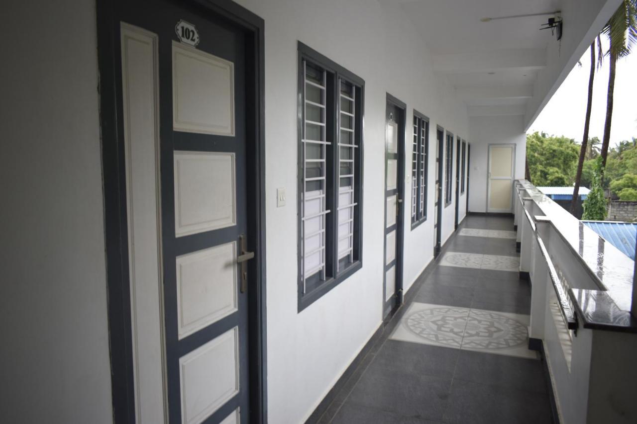 Hotel Wind chimes Kuilapalayam Exterior foto
